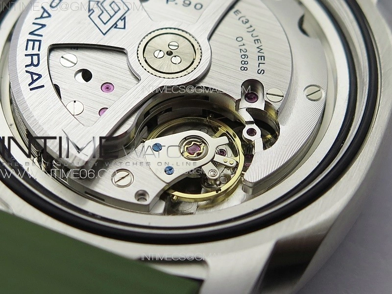 PAM1226 Y VSF 1:1 Best Edition White Dial on Green Rubber Strap P.900 Super Clone